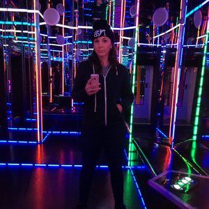 Meet your Posher, Chloe